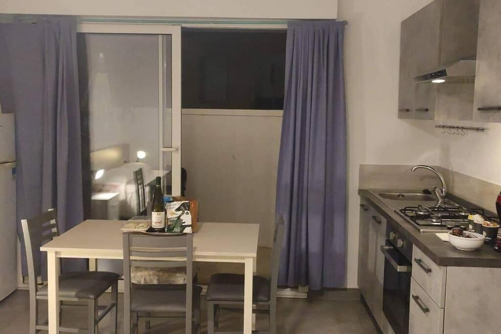 Lido Beach Apartments, Nuovi E Moderni, Vicino Alla Spiaggia Alghero Exterior photo